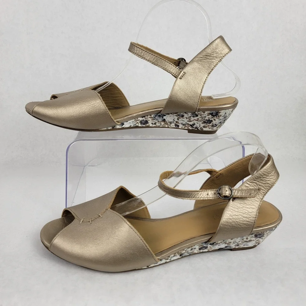 Hotter Comfort Concept Hallie Gold Floral Wedge Sandal Womens 11 Summer Metallic